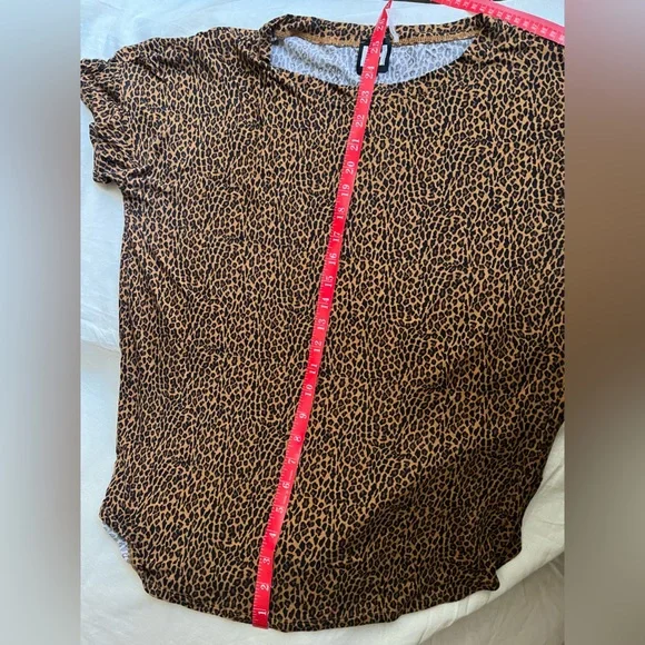H by Bordeaux Leopard Print Shirt size XL - Picture 4 of 7